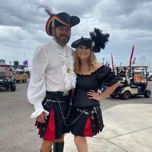 Meet your Posher, Mark n windy